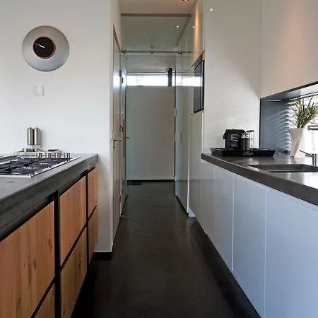 別荘 Betonnen Boshuis By Droomvilla