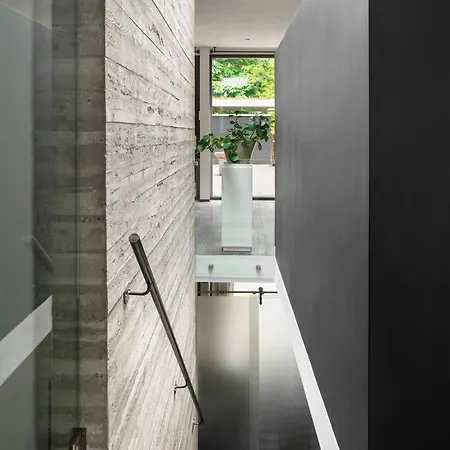 Betonnen Boshuis By Droomvilla בית נופש אוסטרהוט