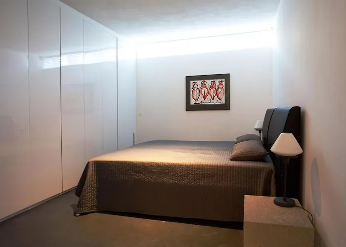 Nyaraló Betonnen Boshuis By Droomvilla