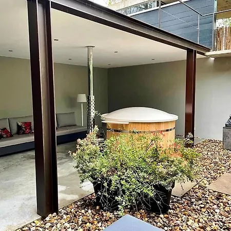 Σπίτι διακοπών Betonnen Boshuis By Droomvilla Oosterhout (North Brabant)