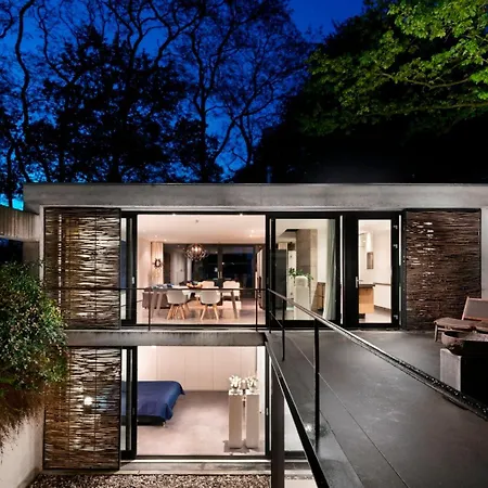 Σπίτι διακοπών Betonnen Boshuis By Droomvilla *