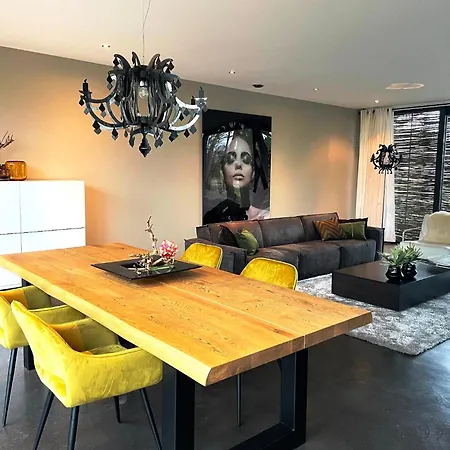 Σπίτι διακοπών Betonnen Boshuis By Droomvilla