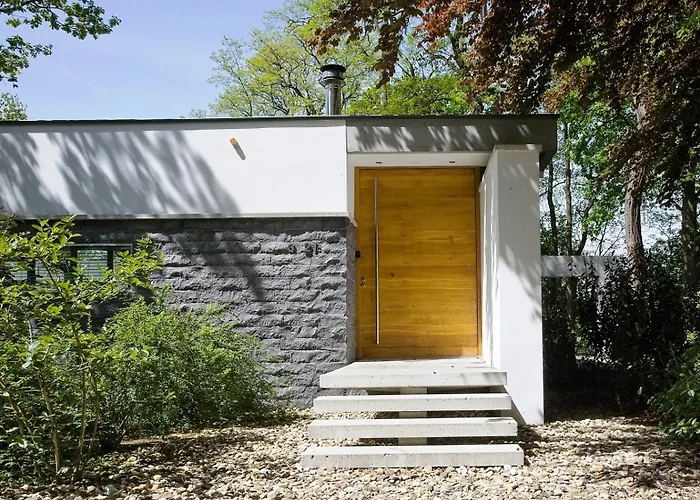 Betonnen Boshuis By Droomvilla Casa de Férias