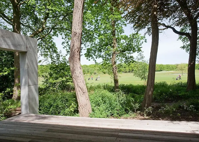 Betonnen Boshuis By Droomvilla * Oosterhout (North Brabant)